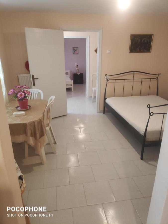 Κεντρικό, Άνετο Και Ζεστό Διαμέρισμα Kamena Vourla Exterior foto